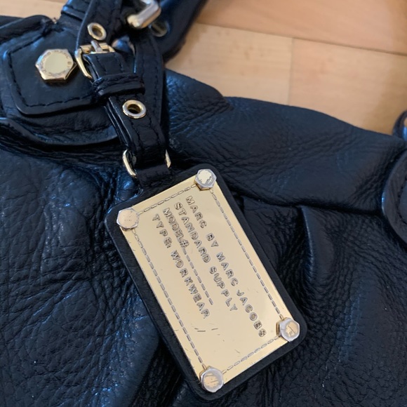 Marc by Marc Jacobs Classic Q Groovee Leather Bag - Picture 3 of 6